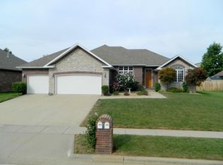 4477 Lafontaine Ave, Springfield, MO 65810
