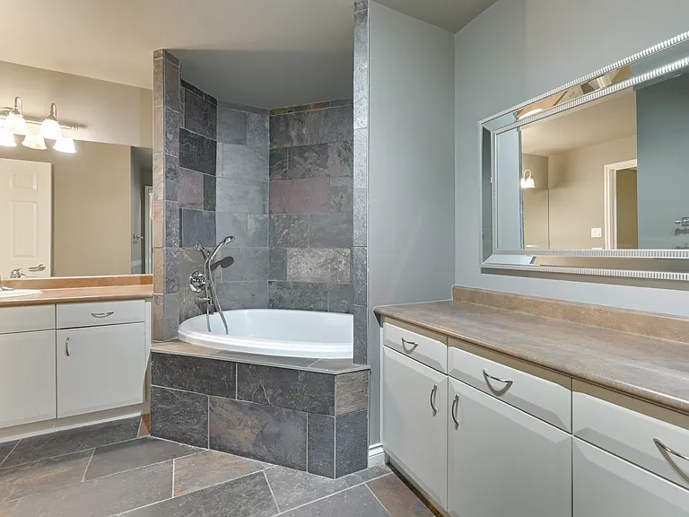 10108 125th St NW #305 — Photo 22