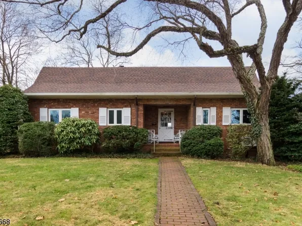 335 Fucillo St, Manville Boro, NJ 08835