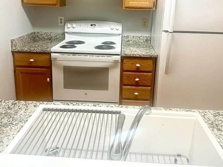 Brand new, modern kitchen sink