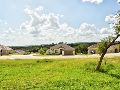 2102 Valencia Dr N, Kerrville, TX, 78028