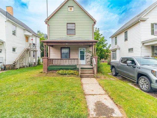 768 Baldwin Ave, Sharon, PA 16146
