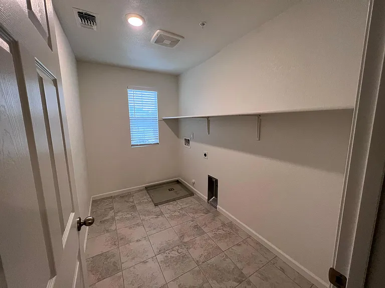 7968 Cobb St — Photo 26
