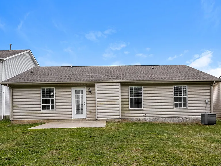 6620 Shadyview Dr — Photo 16