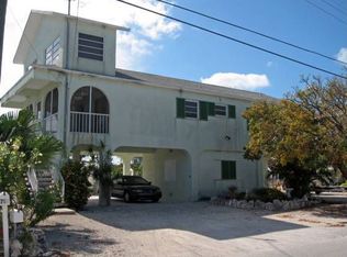 555 W 63rd St, Marathon, FL 33050