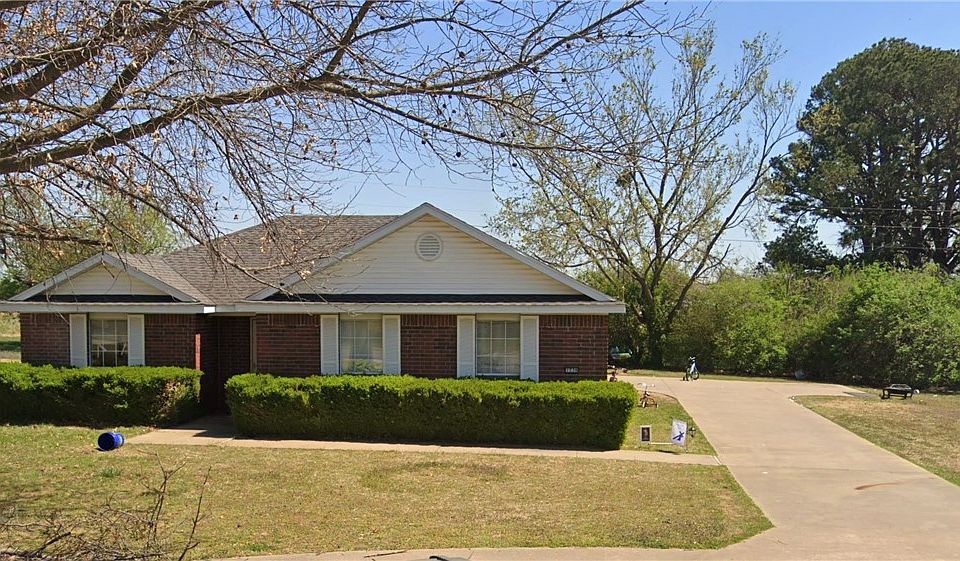 1st image of 1236 N Tradition Ave