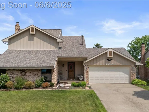 15918 Penn Dr, Livonia, MI 48154