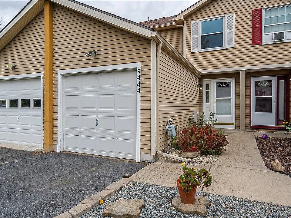1st image of 5444 Tourmaline Dr