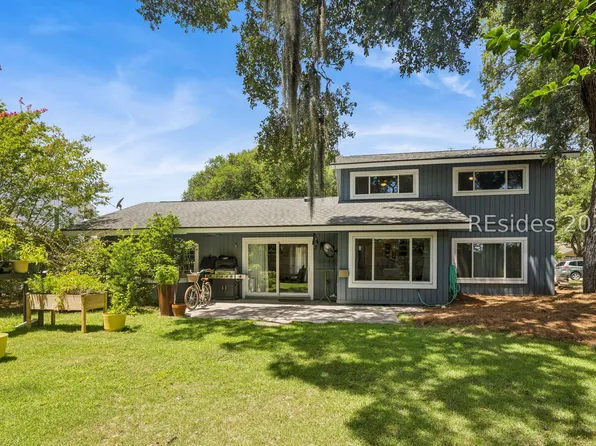 10 Camellia St, Hilton Head Island, SC 29928