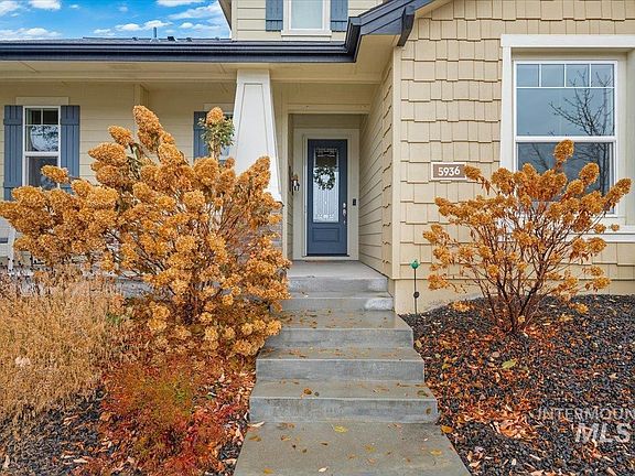 4th image of 5936 W Tantallon St #26