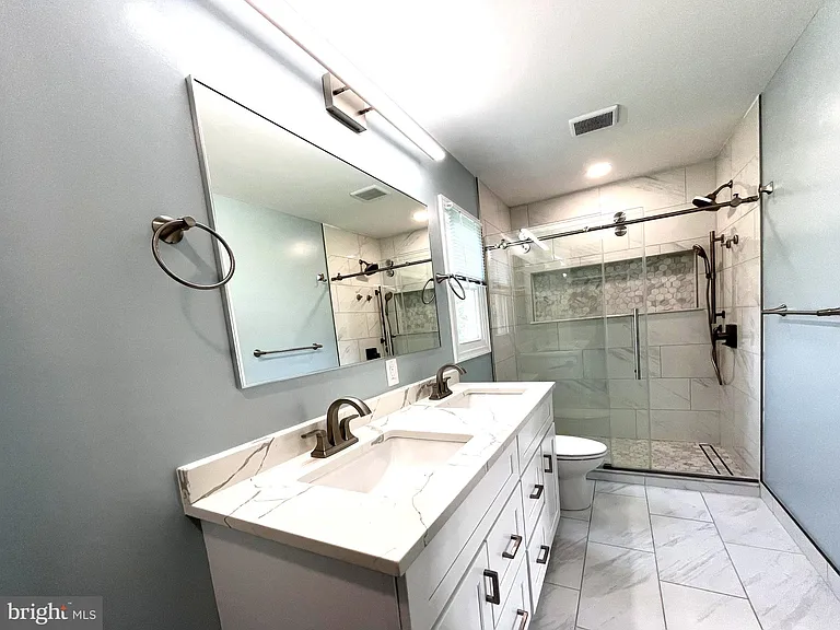 10417 Carlyn Ridge Rd — Photo 5