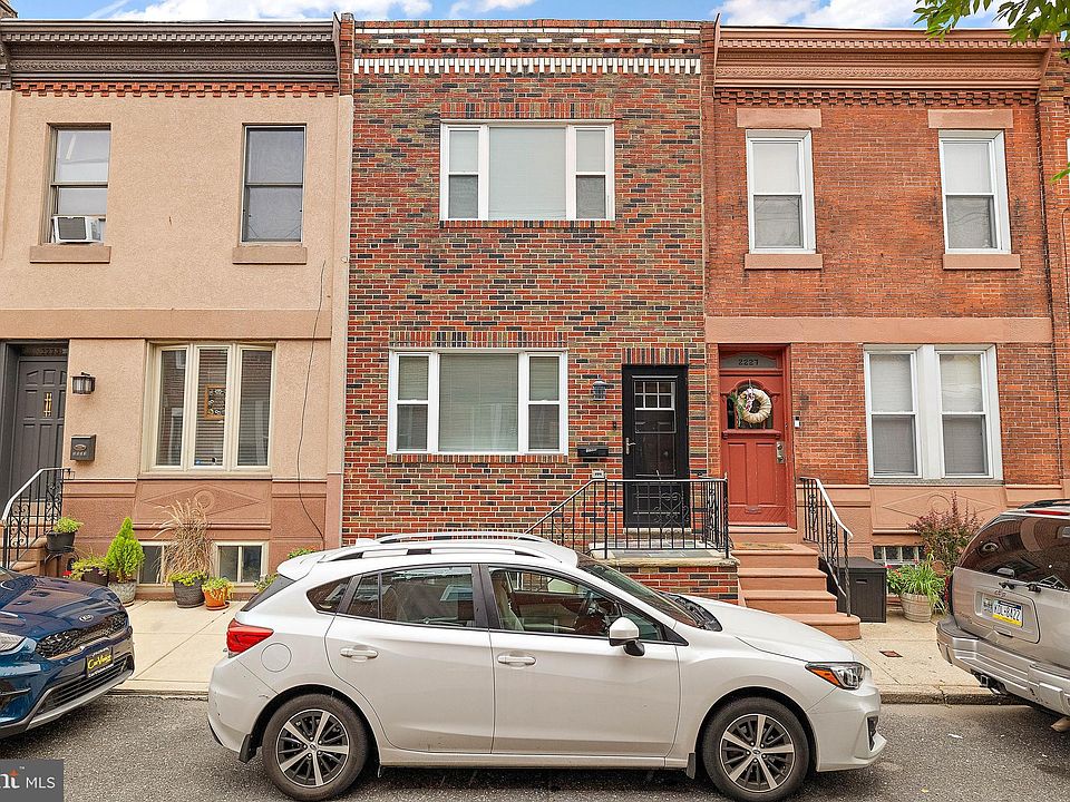 1st image of 2225 S Rosewood St