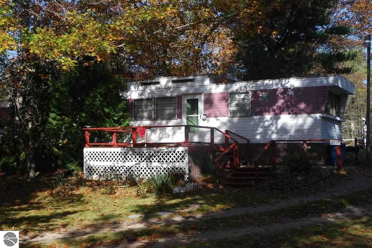 2171 Ruth St, East Tawas, MI 48730 Zillow