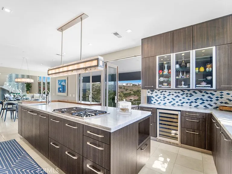 875 Avenida Salvador — Photo 11