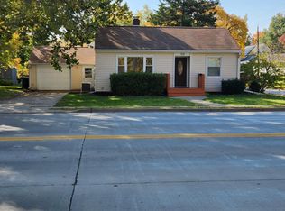 715 W College Ave, Normal, IL 61761