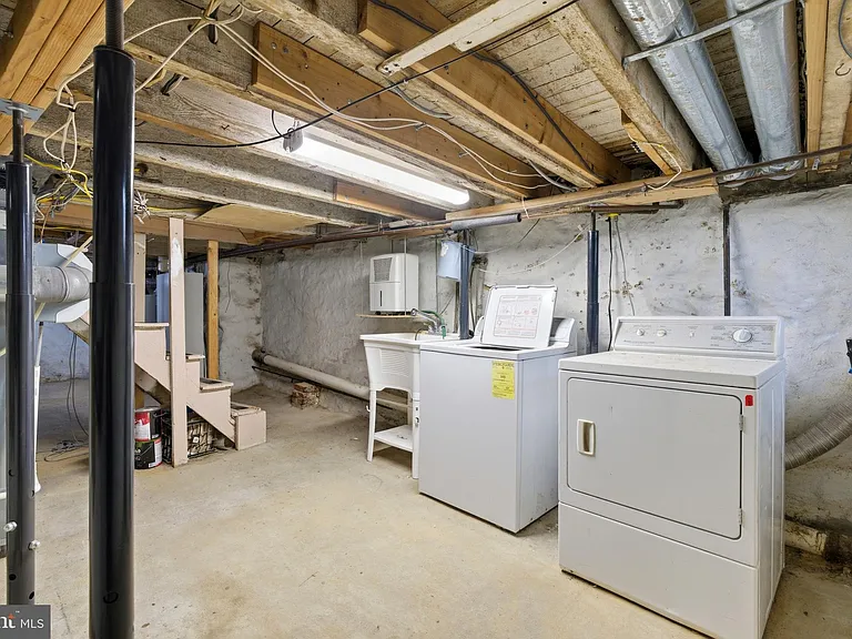 4834 Ogle St — Photo 14