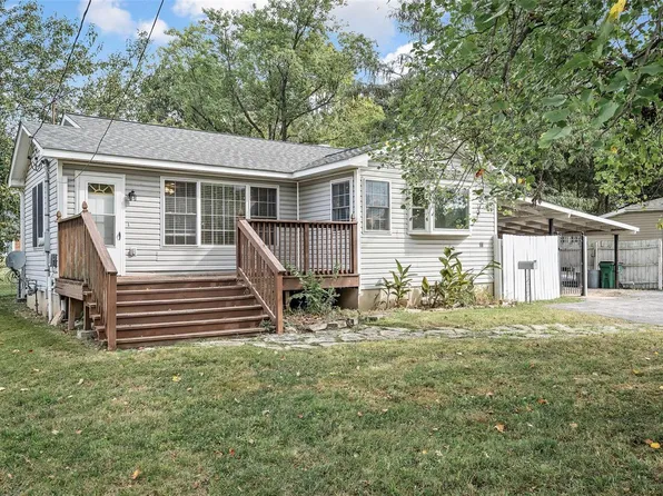 111 E Park St, Pacific, MO 63069