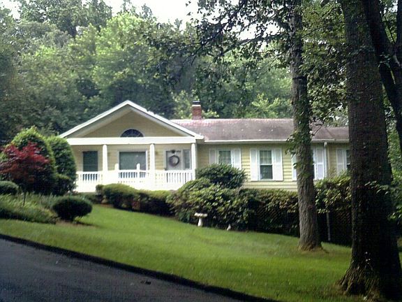 Front of house Summer