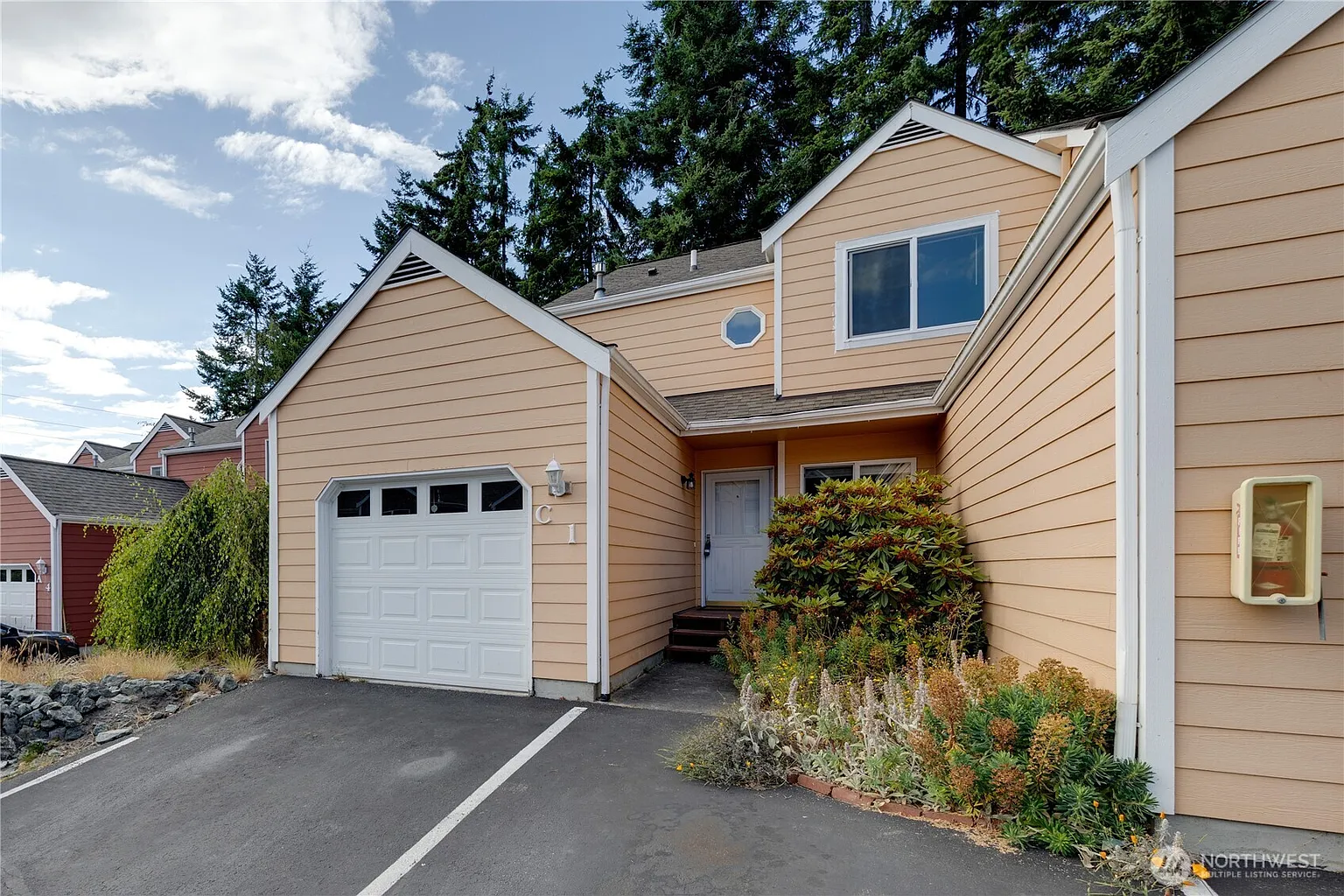 1250 SW Heller Road #C1 photo 1
