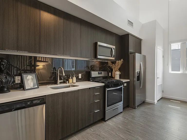 Fusion Hollywood - Kitchen