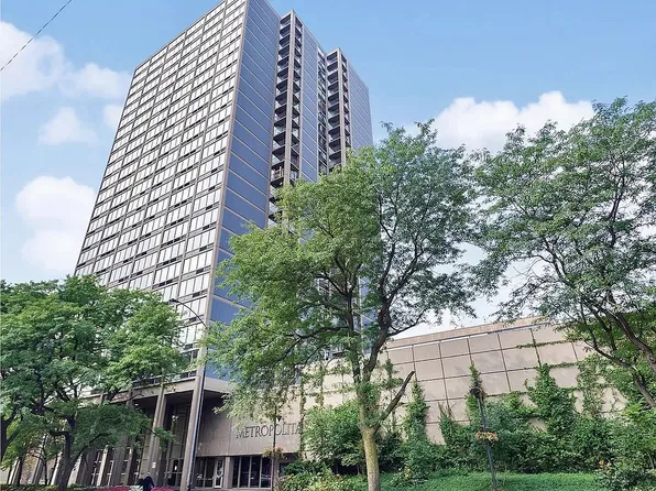 5320 N Sheridan Rd APT 2403, Chicago, IL 60640
