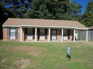 3571 Naylor Dr, Memphis, TN 38128