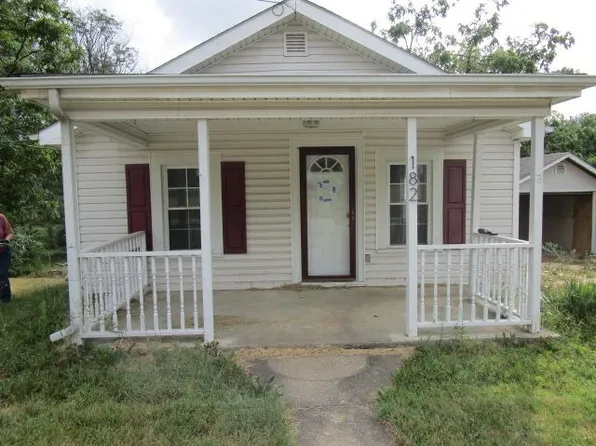 182 Draft Ave, Stuarts Draft, VA 24477