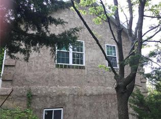 3800 W 175th St, Stilwell, KS 66085