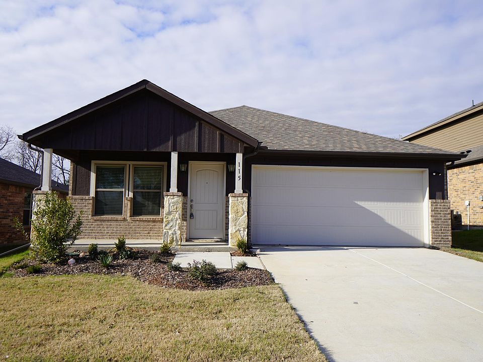 1st image of 134 Fairmeade Dr