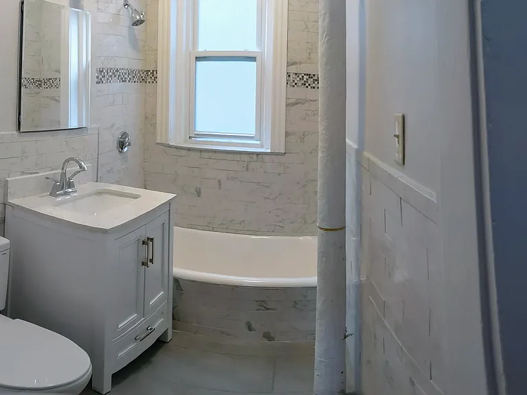 1641 Commonwealth Ave — Photo 10