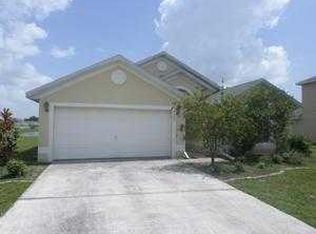 4008 Greenleaf Dr, Kissimmee, FL 34744