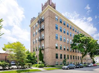 123 N Blount St APT 602, Madison, WI 53703