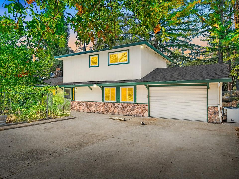 1st image of 115 Martindale Ln