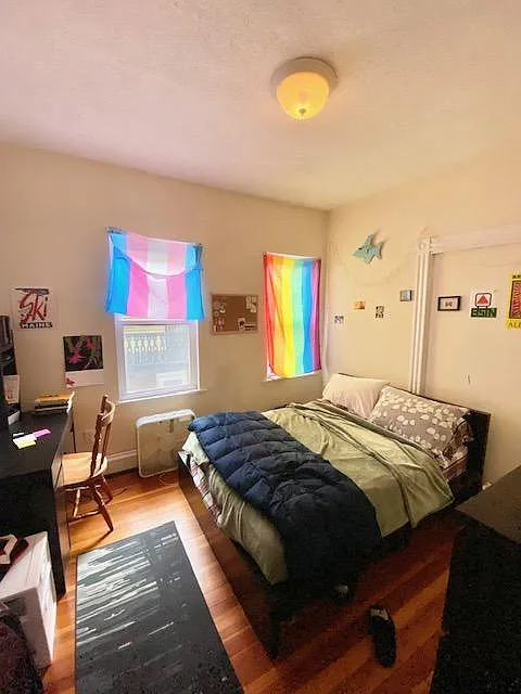 4 bed, 9999 sqft, $4,800 — Photo 4