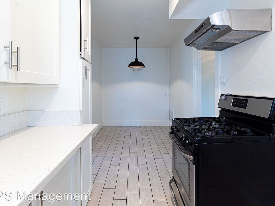 1st image of 312 Temple Ave APT C