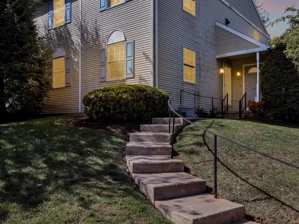 603 Maplewood Ave, Mohnton, PA 19540