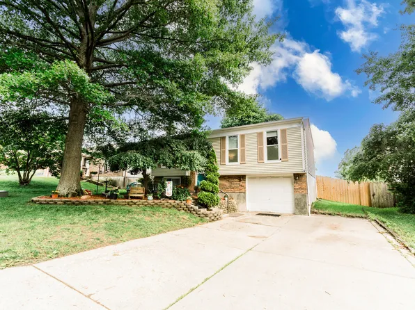 1517 Woodside Dr, Florence, KY 41042