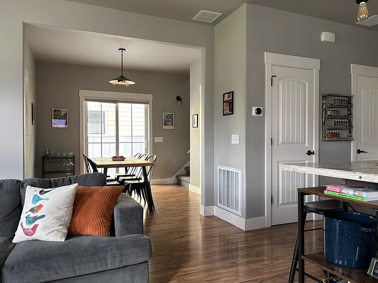 1726 Island View Dr — Photo 4