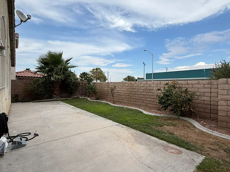 4536 New Dupell Way — Photo 23