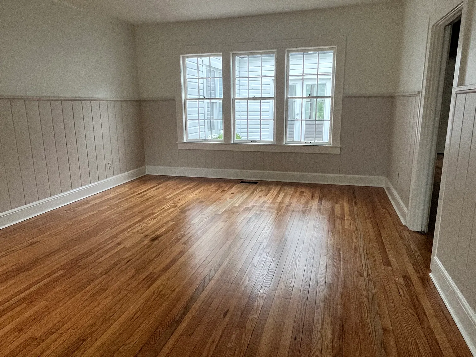 3 bed, 1732 sqft, $3,200 — Photo 3