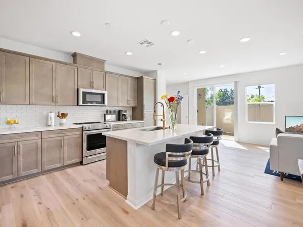 3006 Glenmore St, Vista, CA 92081