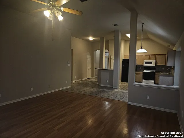 3618 Sage Ridge Dr — Photo 12