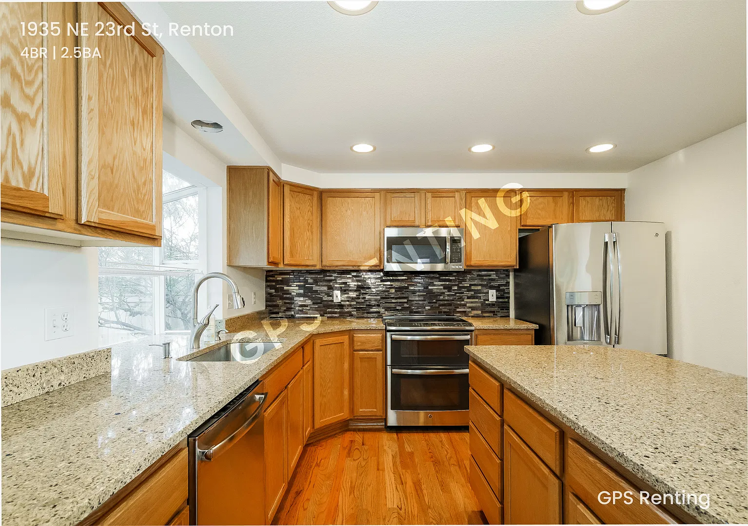 Beautiful 2-Story Home in Sought-After Kennydale A True Gem! — Photo 3