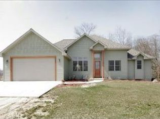 14626 Bower Rd, Bellevue, MI 49021
