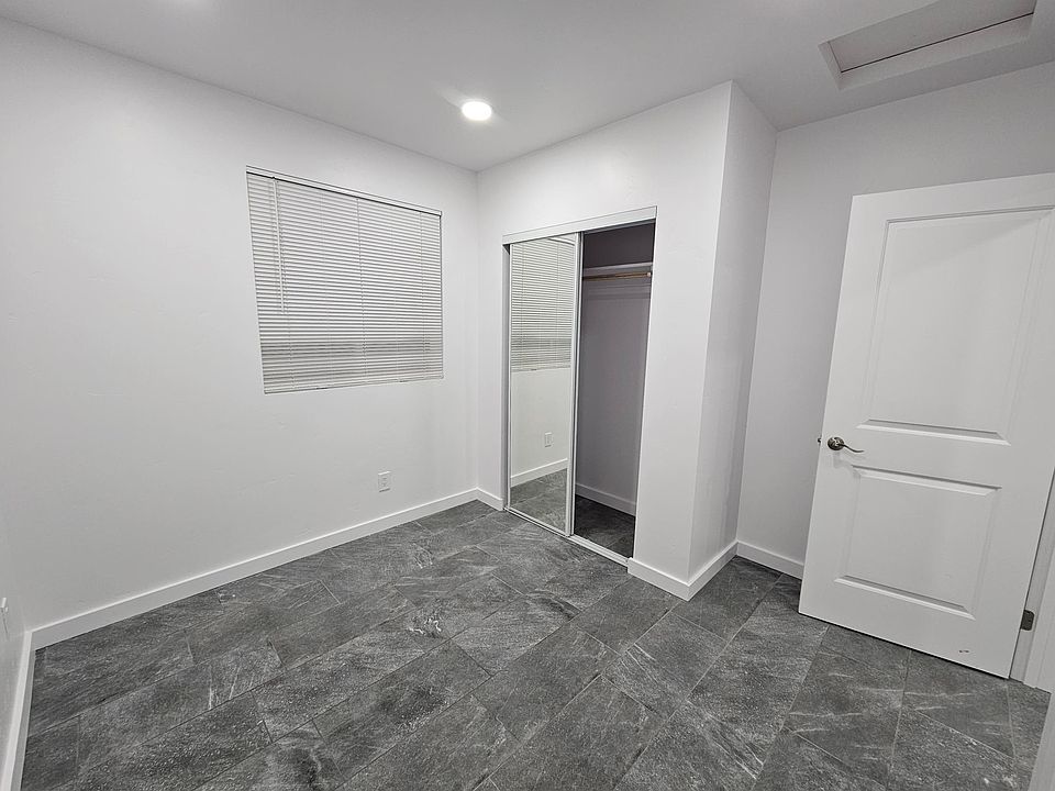 2nd image of 210 Bridgevale Rd #A