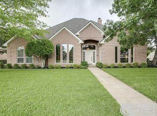 2407 Ballantrae Dr, Colleyville, TX 76034