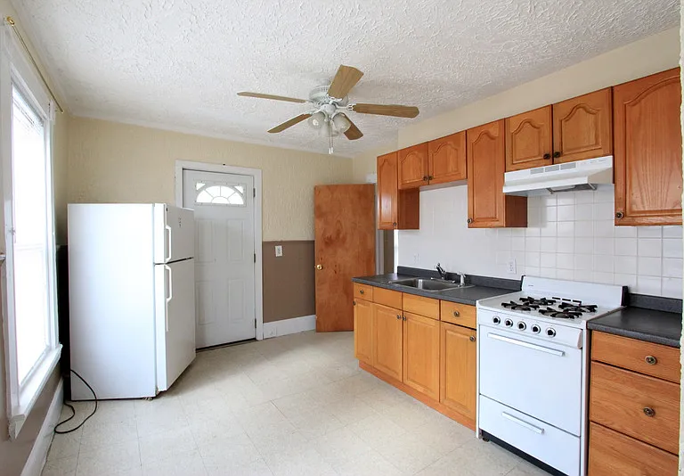 4 Sanger St #3D — Photo 9