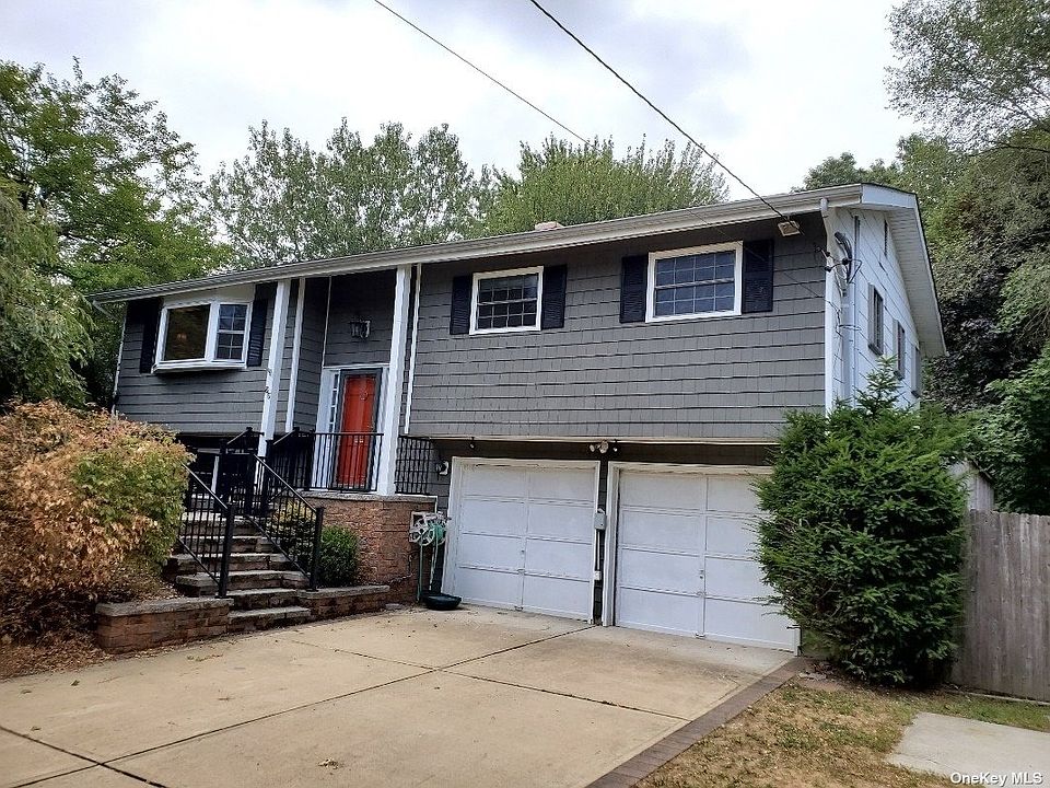 1st image of 85 Radcliff Dr