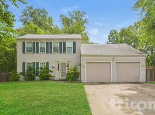 9510 Fox Run Dr, Clinton, MD 20735