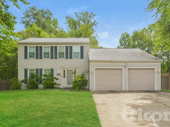 9510 Fox Run Dr, Clinton, MD 20735